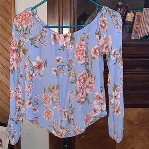 Cute Long Sleeve Top✨🌷